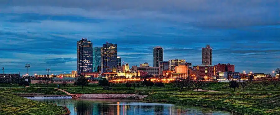 No image provided or no title added