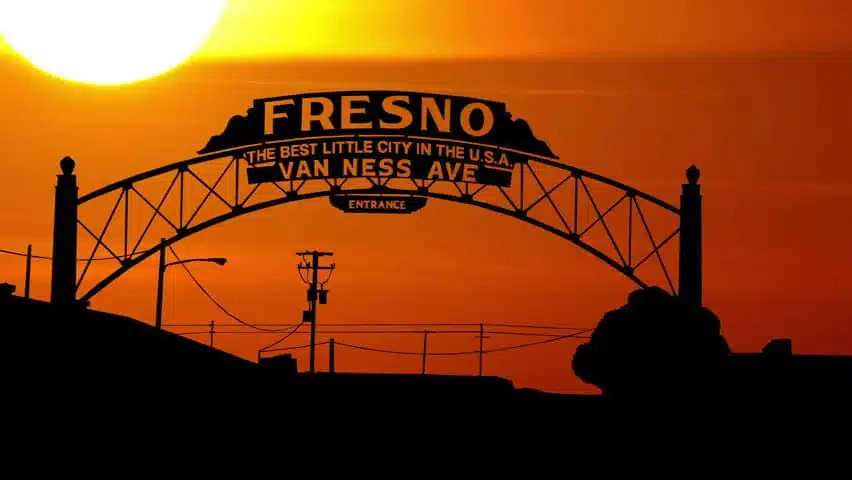 No image provided or no title added