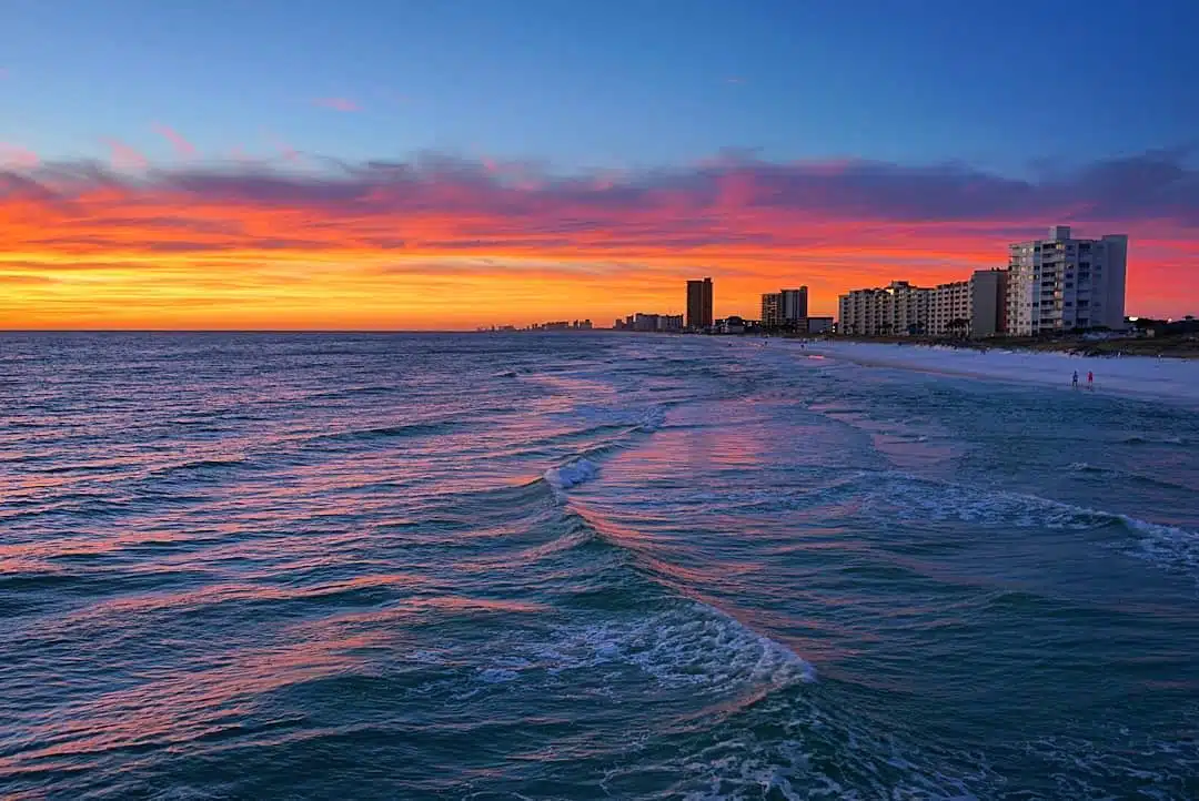 No image provided or no title added