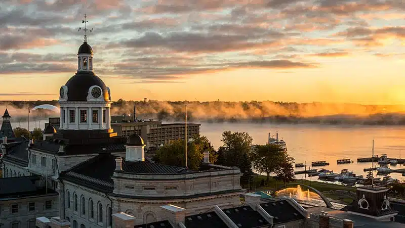 No image provided or no title added