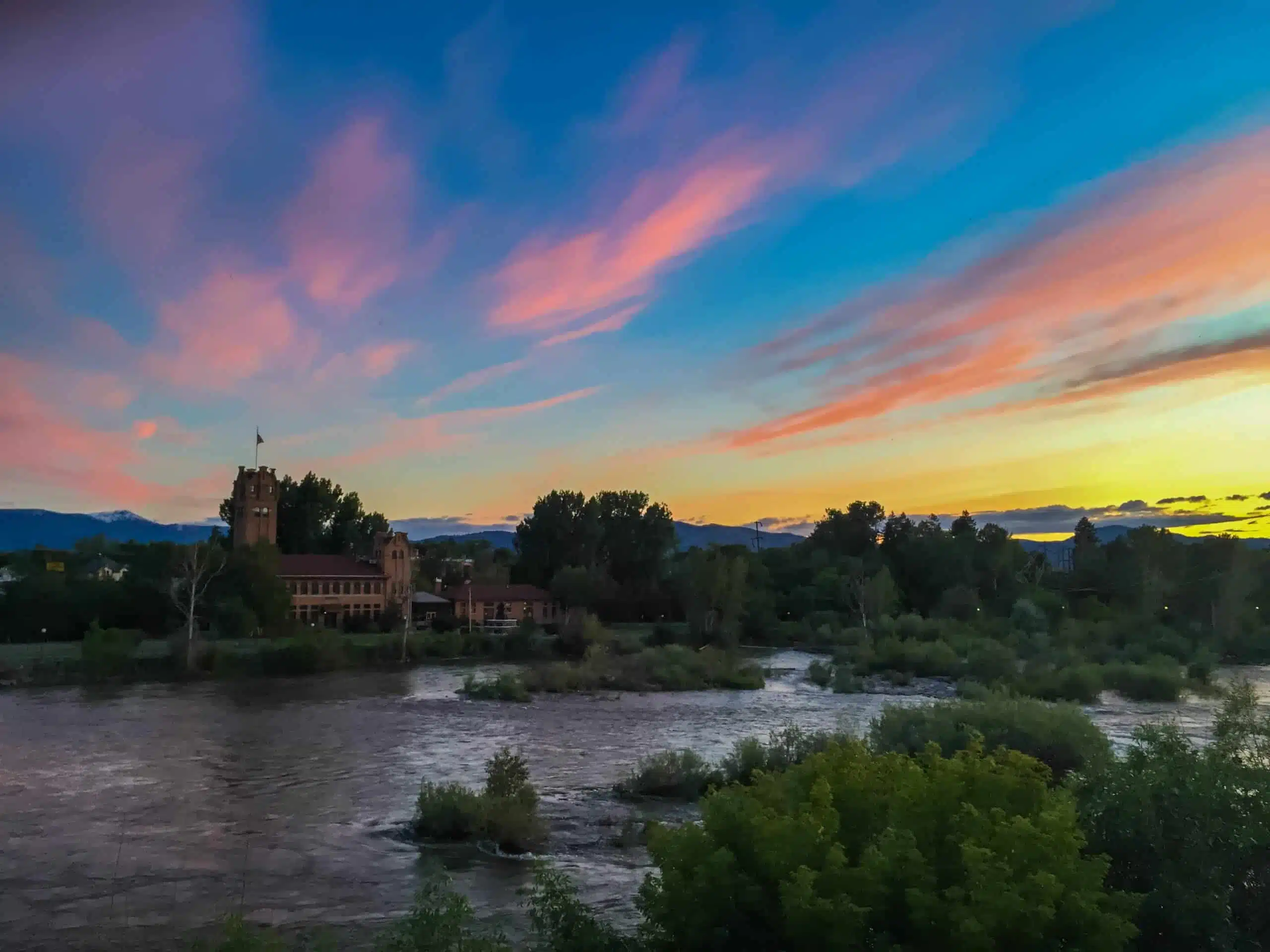 No image provided or no title added