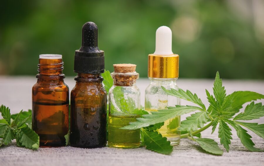 cannabis oils and tinctures to promote wellness