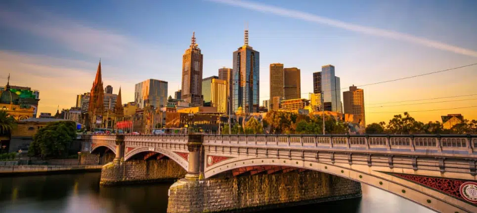 No image provided or no title added