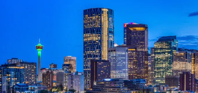 No image provided or no title added