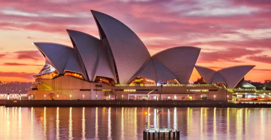 No image provided or no title added